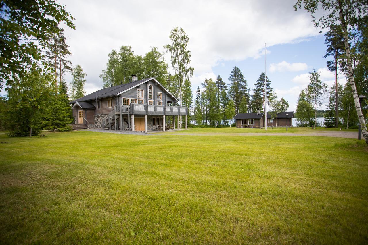 Kuus-Hukkala Hotel Harkala  Exterior photo